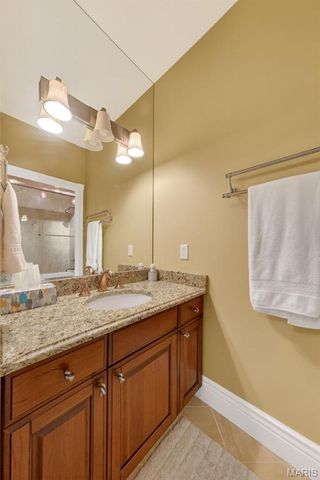 2662 N Hwy 79, Elsberry, MO 63343