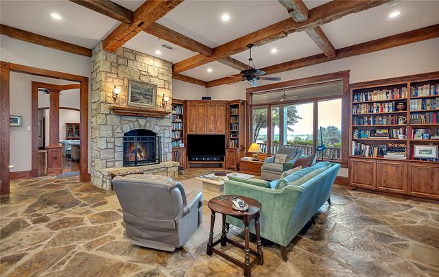 8356 FM 219, Clifton, TX 76634