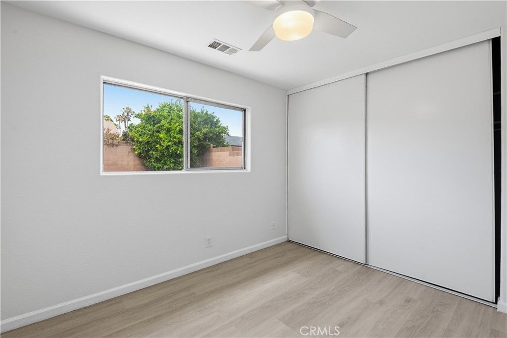 Image 16 of property listing at 17081 Kampen Lane, Huntington Beach, CA 92647