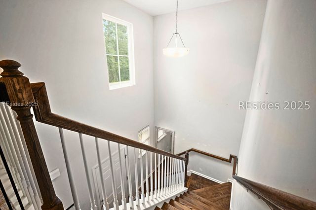 5 Woodland Ct, Bluffton, SC 29910