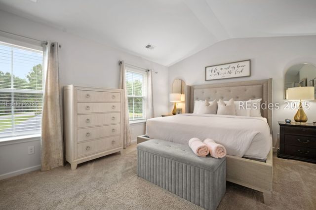 5 Woodland Ct, Bluffton, SC 29910