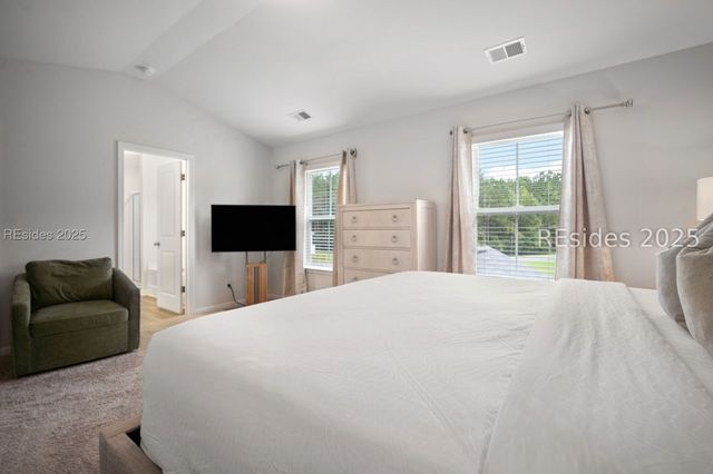 5 Woodland Ct, Bluffton, SC 29910