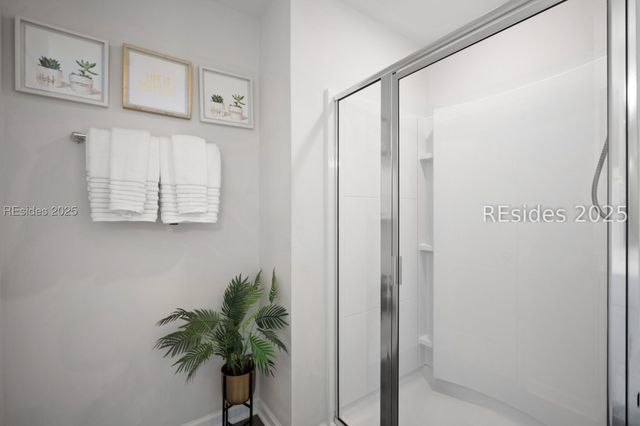 5 Woodland Ct, Bluffton, SC 29910