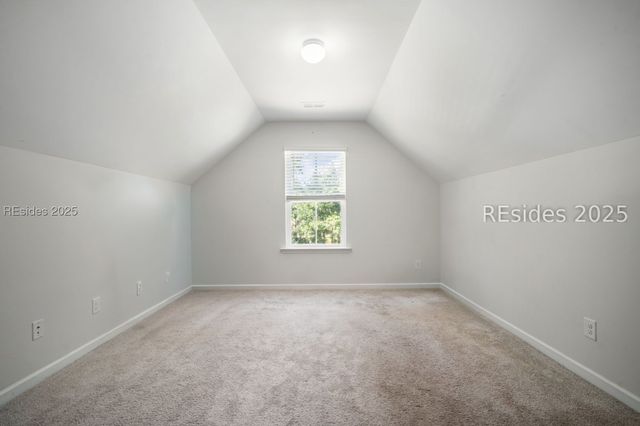 5 Woodland Ct, Bluffton, SC 29910