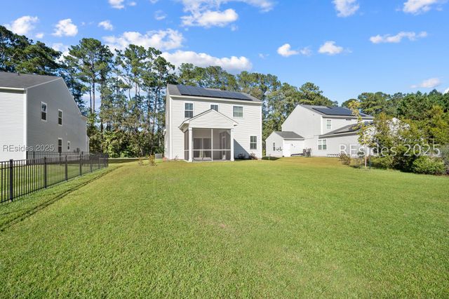 5 Woodland Ct, Bluffton, SC 29910