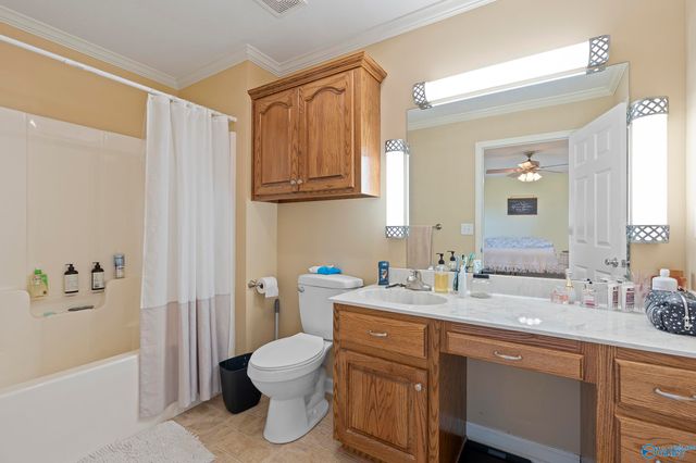 7048 County Road 1763, Arab, AL 35016