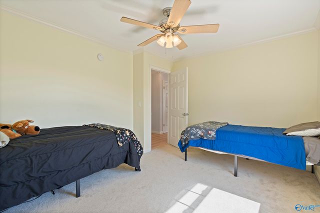 7048 County Road 1763, Arab, AL 35016