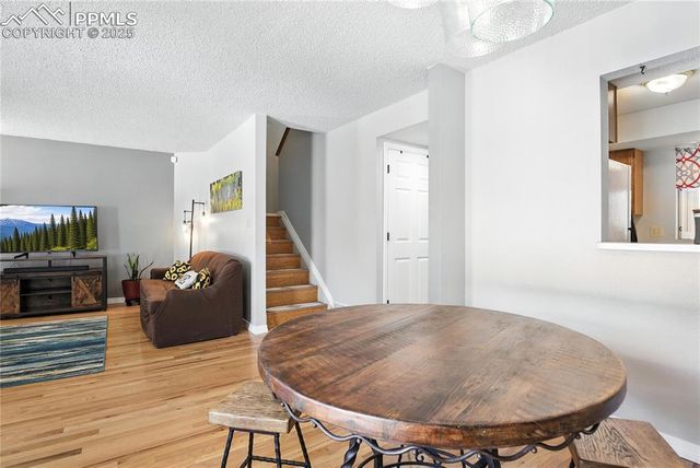 164 Creekside Lane, Colorado Springs, CO 80906