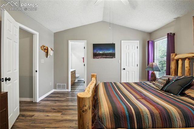 164 Creekside Lane, Colorado Springs, CO 80906