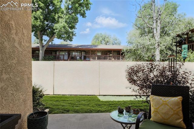 164 Creekside Lane, Colorado Springs, CO 80906