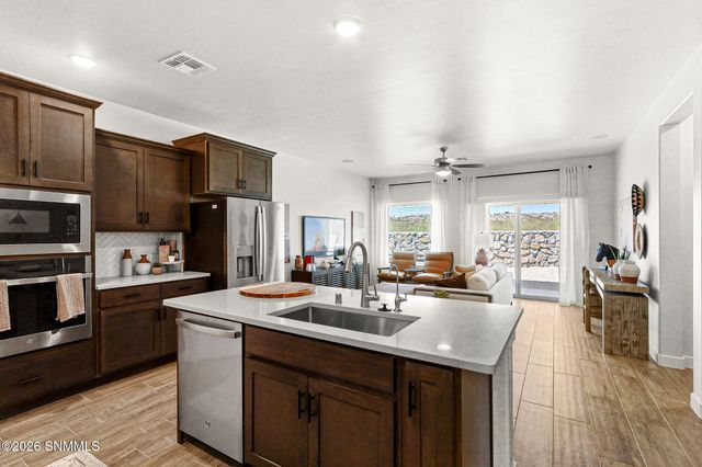 7424 Endeavor Place, Las Cruces, NM 88012