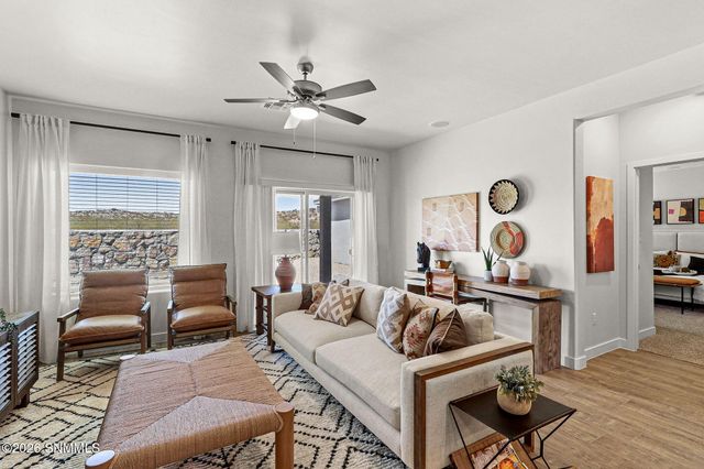 7424 Endeavor Place, Las Cruces, NM 88012