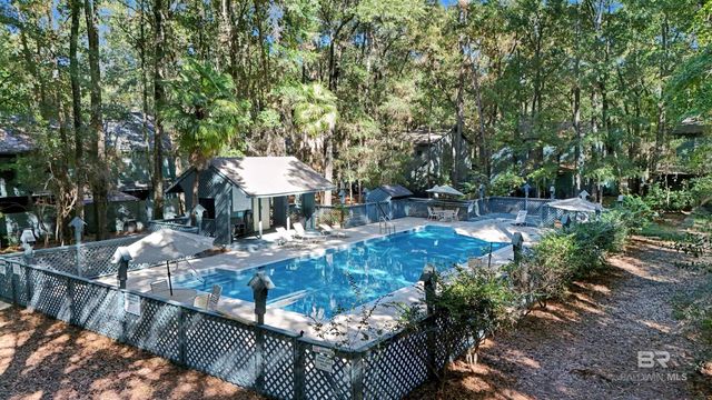 73 Summer Oaks Drive, Daphne, AL 36526