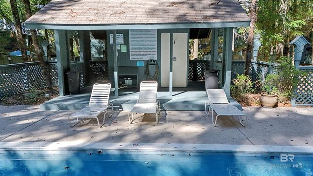 73 Summer Oaks Drive, Daphne, AL 36526