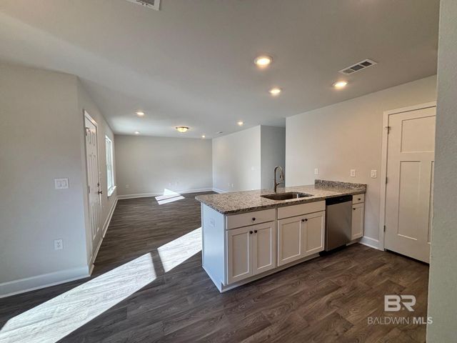 73 Summer Oaks Drive, Daphne, AL 36526