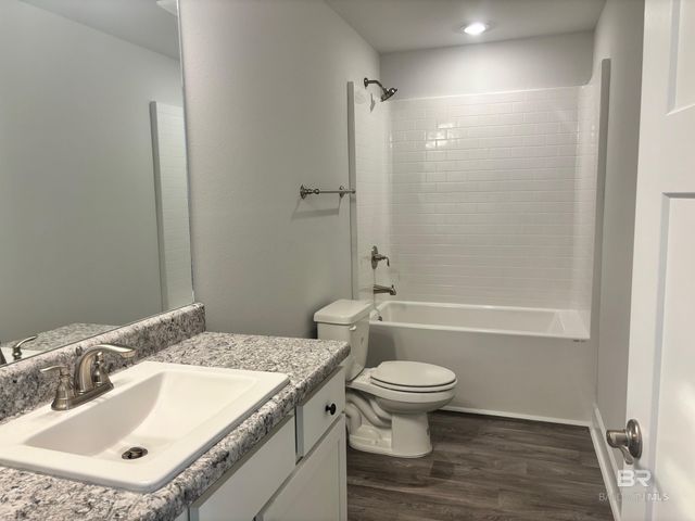 73 Summer Oaks Drive, Daphne, AL 36526