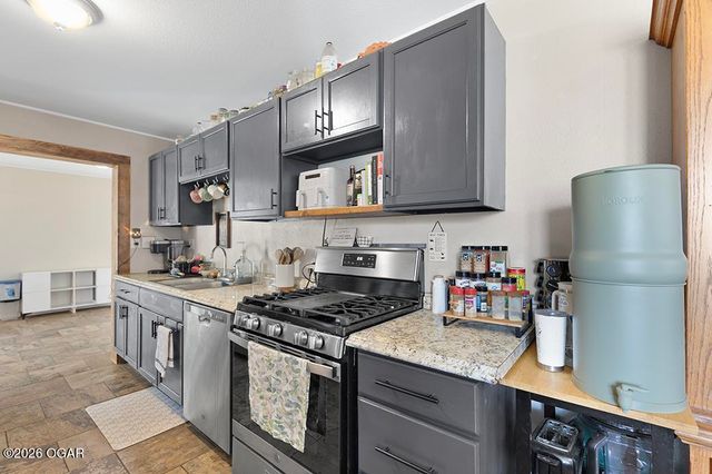 2620 N Miller Avenue, Joplin, MO 64801