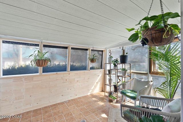 2620 N Miller Avenue, Joplin, MO 64801