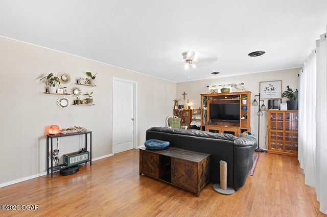 2620 N Miller Avenue, Joplin, MO 64801