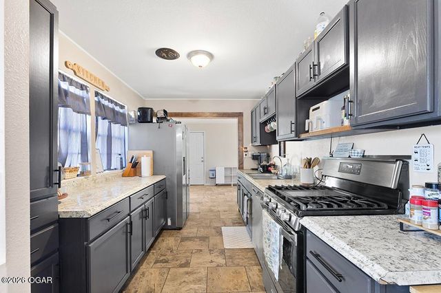 2620 N Miller Avenue, Joplin, MO 64801