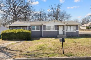 2620 N Miller Avenue, Joplin, MO 64801