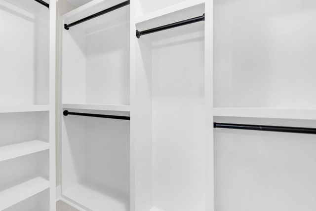 264 Switchgrass Dr, Clarksville, TN 37042