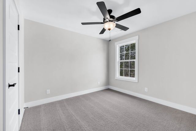 264 Switchgrass Dr, Clarksville, TN 37042