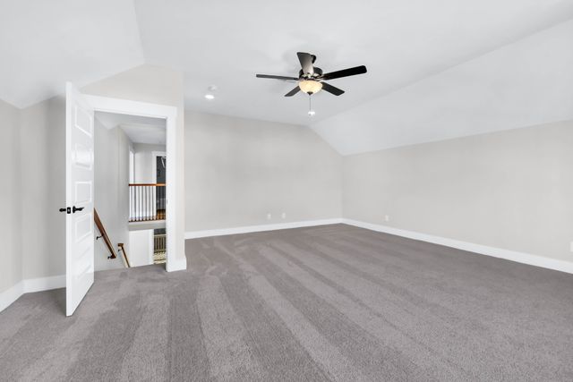 264 Switchgrass Dr, Clarksville, TN 37042