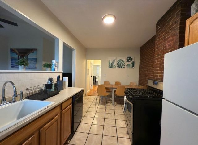 20 Pompeii Street 2, Boston, MA 02119