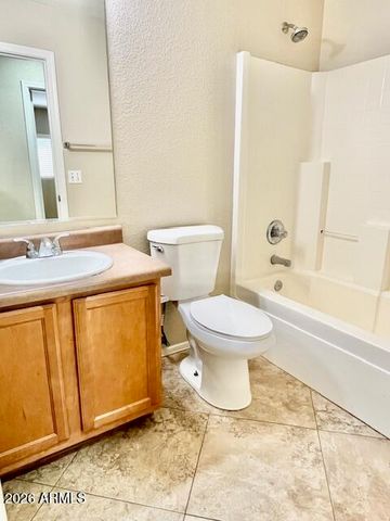 2847 W Five Mile Peak Road, San Tan Valley, AZ 85144