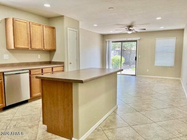2847 W Five Mile Peak Road, San Tan Valley, AZ 85144