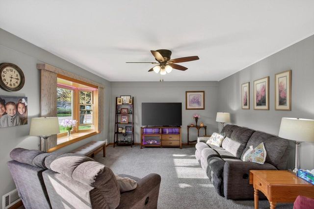 911 19TH STREET S, Wisconsin Rapids, WI 54494