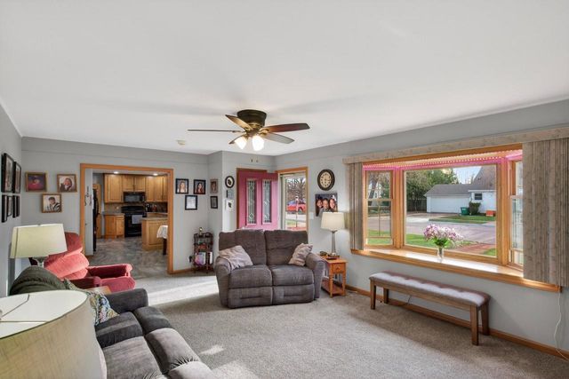 911 19TH STREET S, Wisconsin Rapids, WI 54494