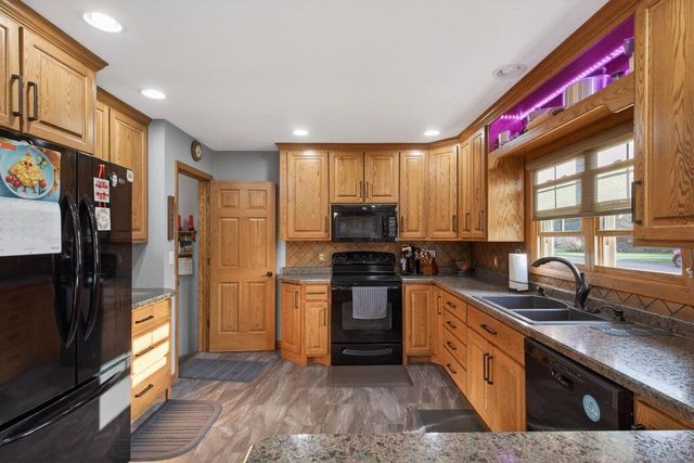 911 19TH STREET S, Wisconsin Rapids, WI 54494