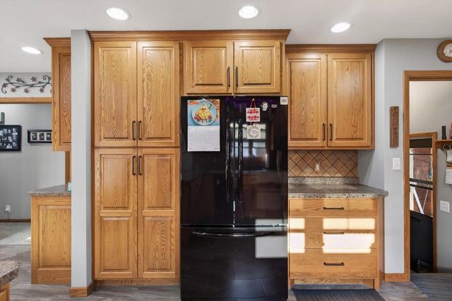 911 19TH STREET S, Wisconsin Rapids, WI 54494