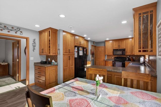 911 19TH STREET S, Wisconsin Rapids, WI 54494