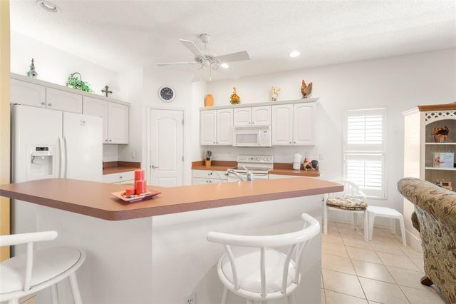 2815 WOOD POINTE DRIVE, Holiday, FL 34691