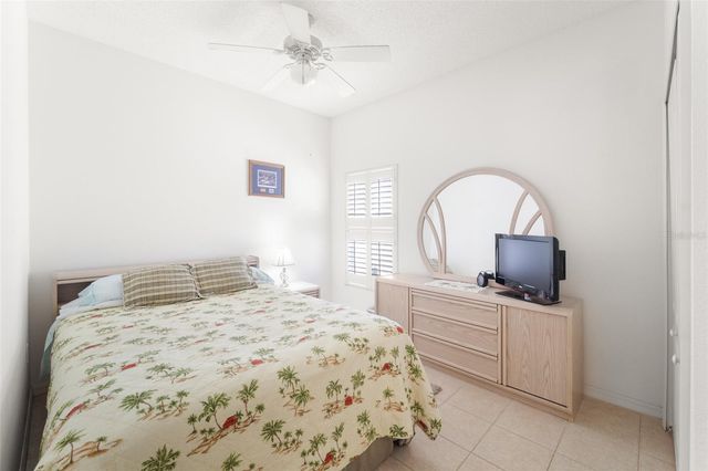 2815 WOOD POINTE DRIVE, Holiday, FL 34691