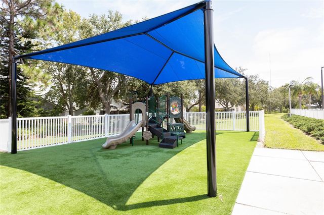 2815 WOOD POINTE DRIVE, Holiday, FL 34691