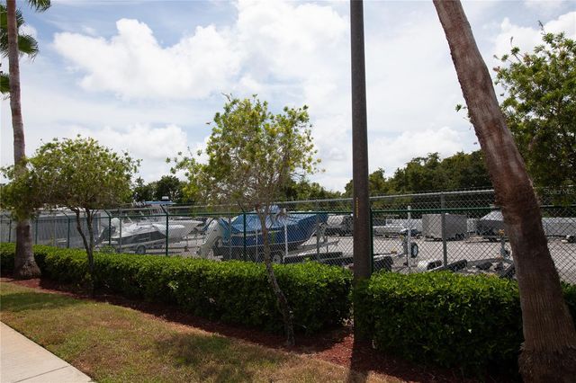2815 WOOD POINTE DRIVE, Holiday, FL 34691