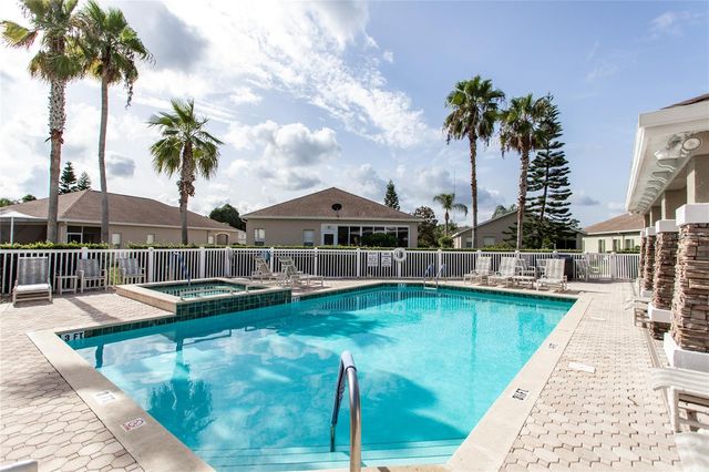 2815 WOOD POINTE DRIVE, Holiday, FL 34691