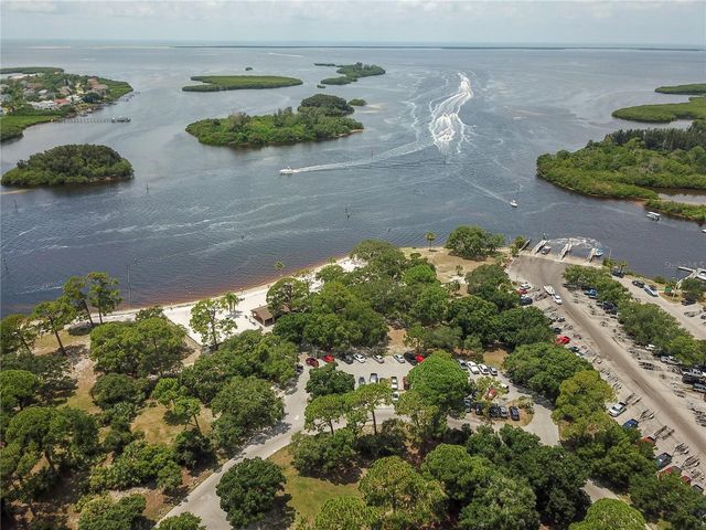 2815 WOOD POINTE DRIVE, Holiday, FL 34691