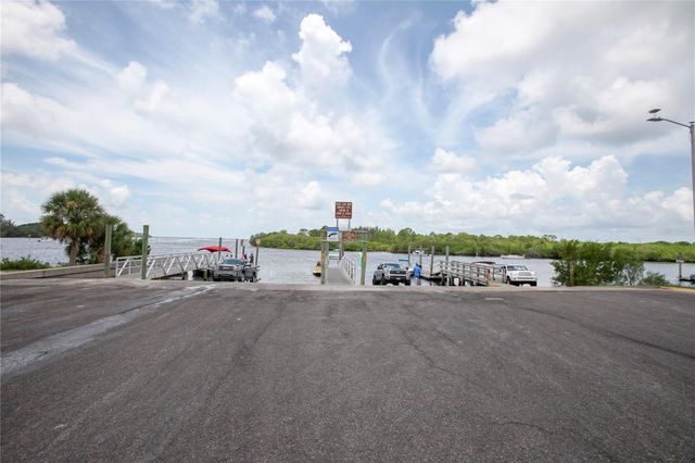 2815 WOOD POINTE DRIVE, Holiday, FL 34691