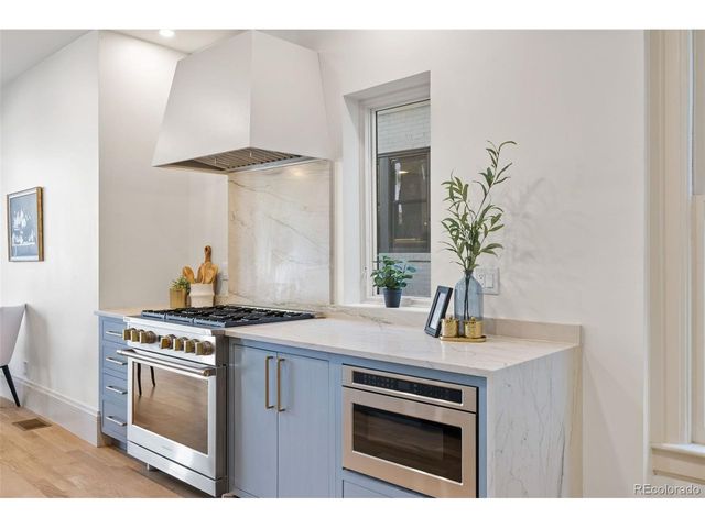 641 S Pearl St, Denver, CO 80209