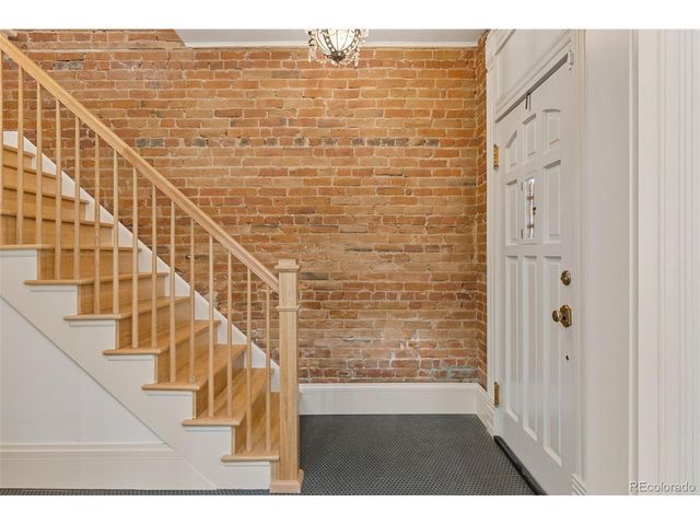 641 S Pearl St, Denver, CO 80209