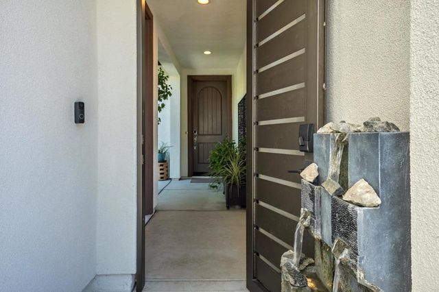 74500 Xander Court, Palm Desert, CA 92211