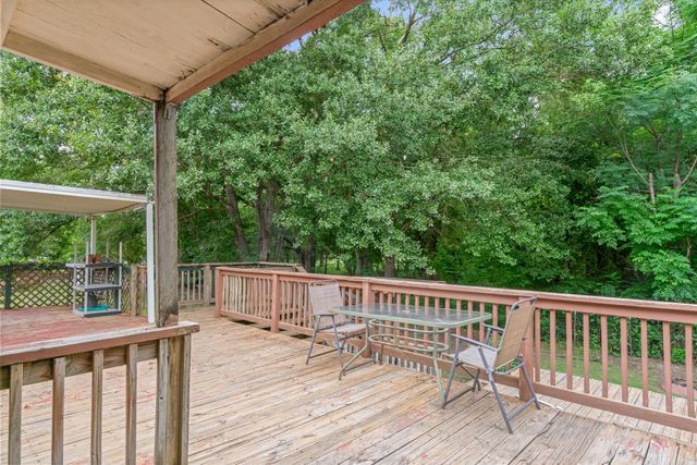 9556 County Road 2400, Quinlan, TX 75474
