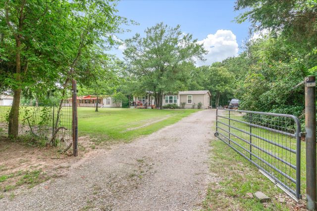 9556 County Road 2400, Quinlan, TX 75474