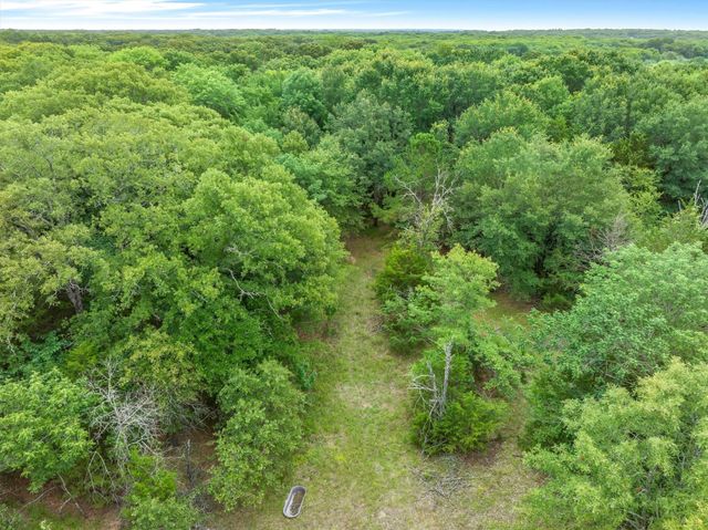 9556 County Road 2400, Quinlan, TX 75474