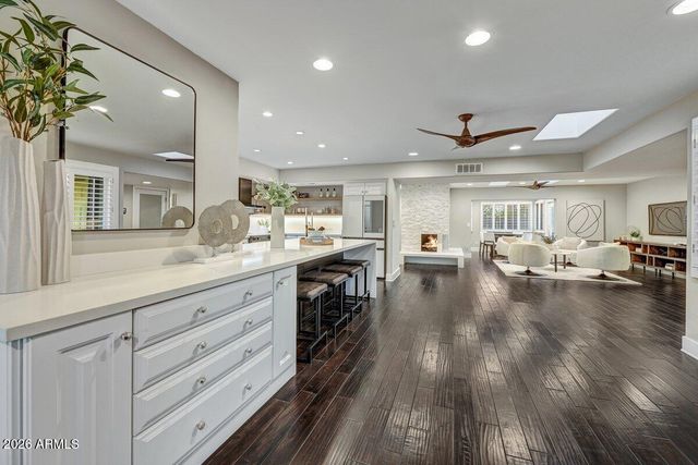 3307 S TERRACE Road, Tempe, AZ 85282
